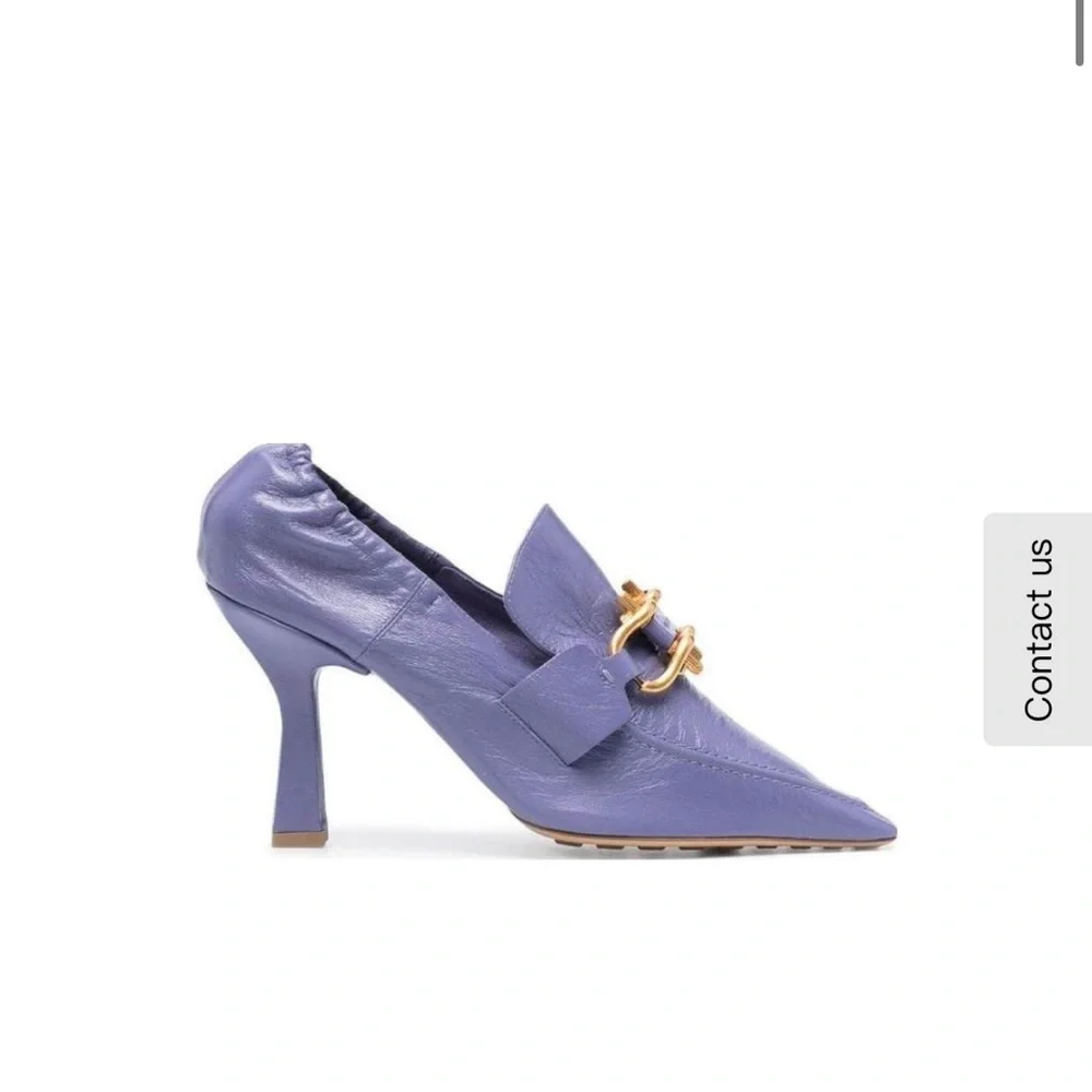 Bottega Veneta Lavender Flats with Gold Accents - Picture 4 of 6